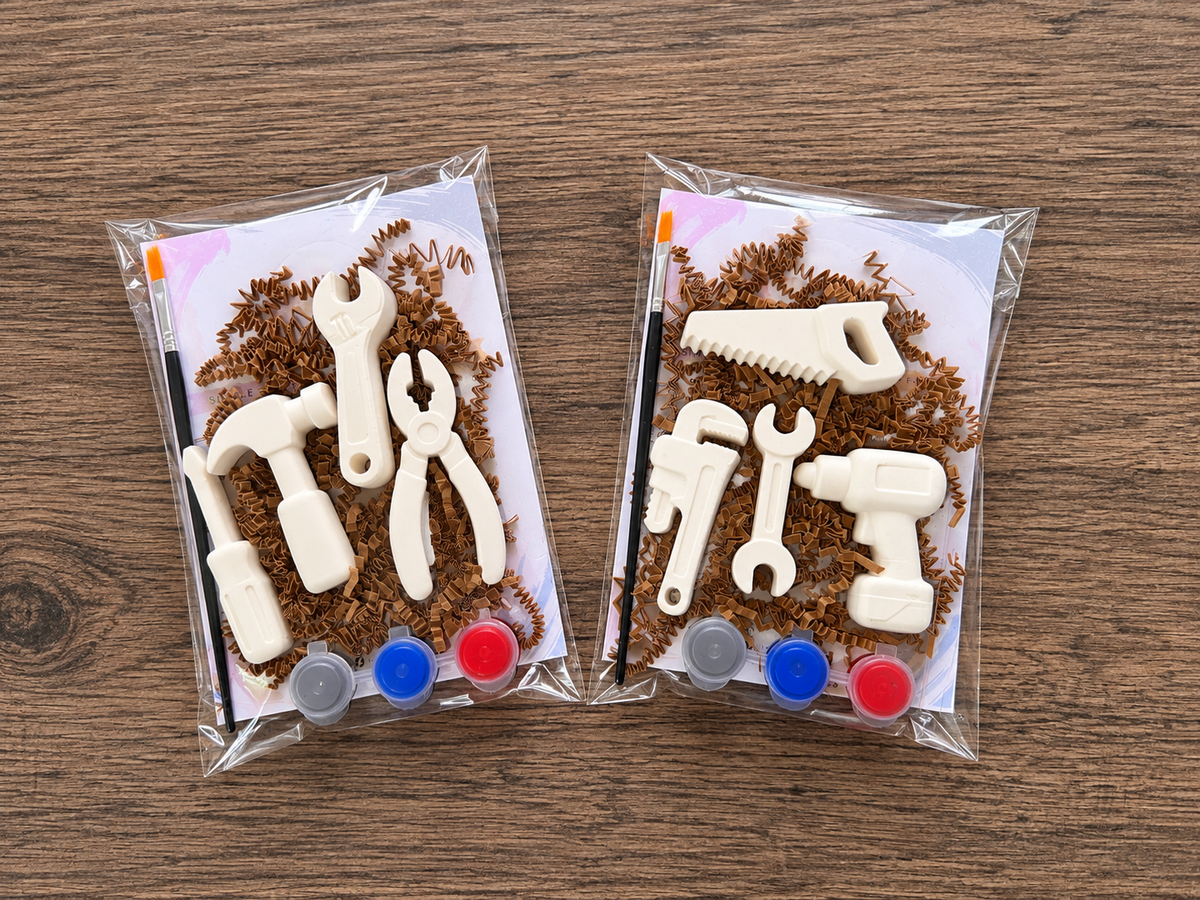 Little Builder Plaster Painting Kits!
